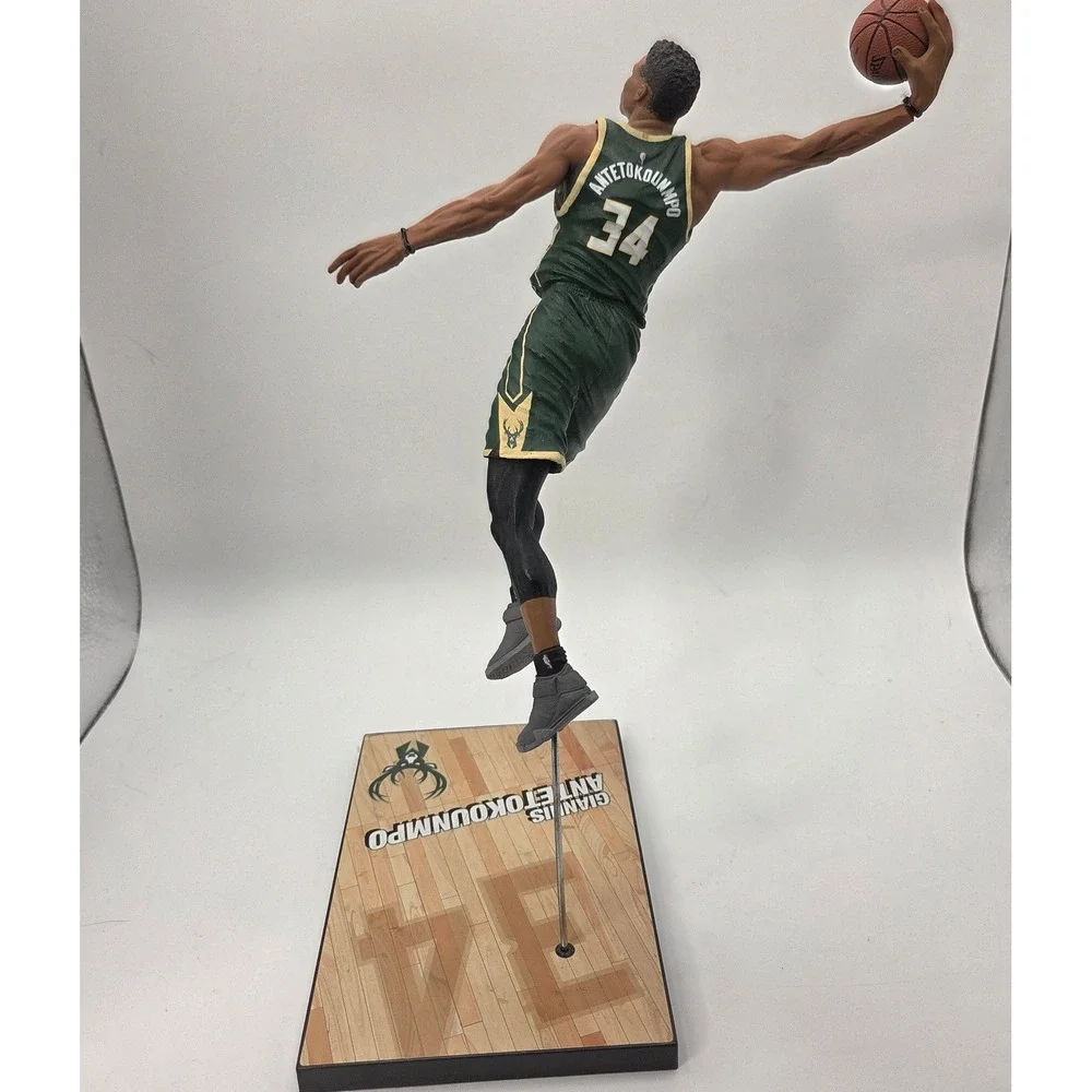 McFarlane Toys NBA Giannis Antetokounmpo Milwaukee Bucks Figure Dunking 34 Green